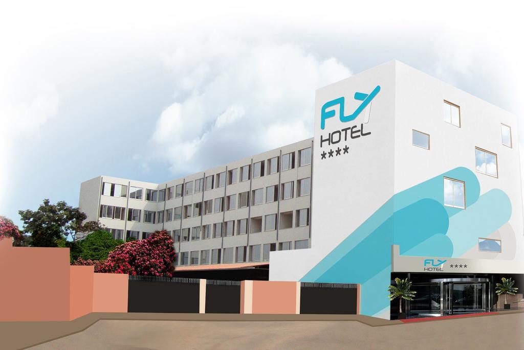 Fly Hotel ルアンダ エクステリア 写真